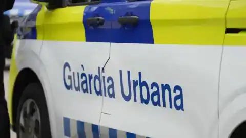 Imagen 1 de Detenido el presunto pirómano que provocó cinco incendios en el barrio de Sant Antoni