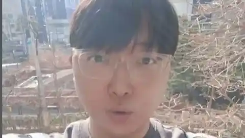 Imagen 1 de El hombre más inteligente del mundo, con un coeficiente intelectual de 276, revela su opinión sobre la existencia de Dios