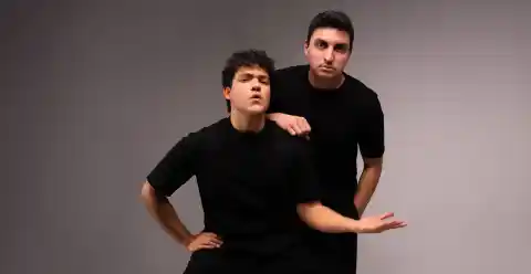 Imagen 1 de SpainSays, el salto al mundo real del Instagram que bromea con las particularidades de ser español: “En otro país no tendría el mismo éxito”