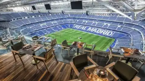 Imagen 1 de KŌ by 99 Sushi Bar, lo único que le faltaba al nuevo Bernabéu es un japonés fashion