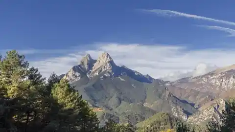 Imagen 1 de Terapia psicológica a distancia para poder bajar el Pedraforca tras sufrir un ataque de pánico