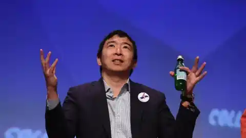 Imagen 1 de La IA ya hace el 12% del trabajo en EE.UU. y las palabras de Andrew Yang en 2016 resuenan con fuerza: “Urge prepararnos para un cambio radical”