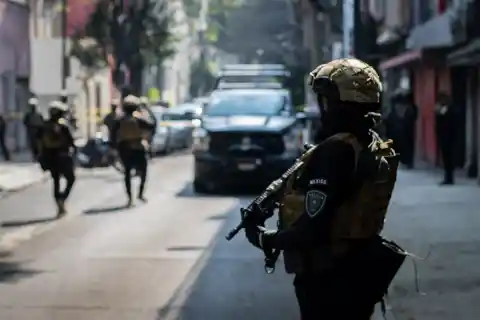 Imagen 1 de Un muerto y un herido en un ataque directo en un local de comida en la colonia Juárez de Ciudad de México