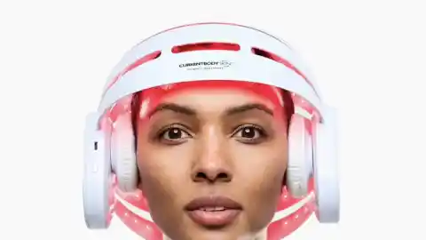 Imagen 1 de El auge de los dispositivos de luz LED para el cabello: “Los estudios muestran que pueden mejorar su calidad, pero no son una cura para la alopecia”