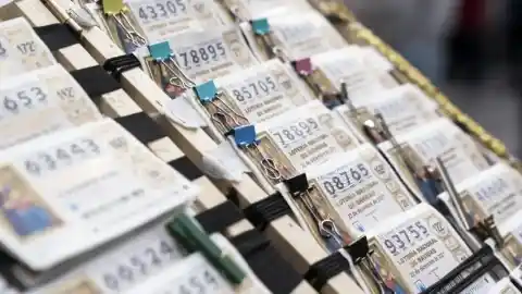 Imagen 1 de Cuánto se lleva Hacienda de cada uno de los premios de la Lotería de Navidad