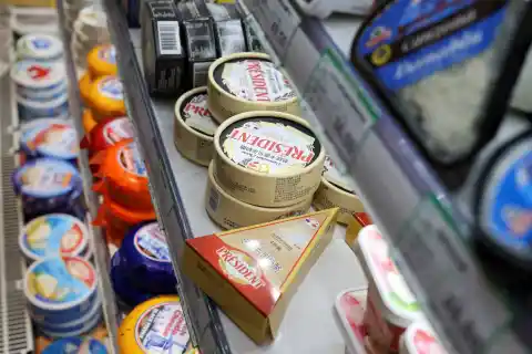 Imagen 1 de China impone aranceles provisionales de hasta el 42,7% a algunos productos lácteos europeos