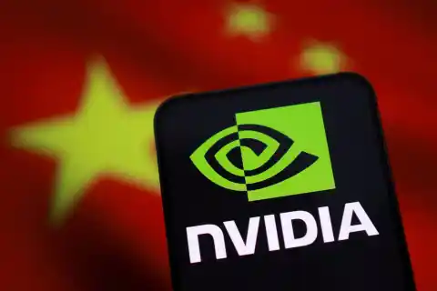 Imagen 1 de Nvidia retoma las subidas en Bolsa con los primeros pedidos a China de sus chips H200 para IA