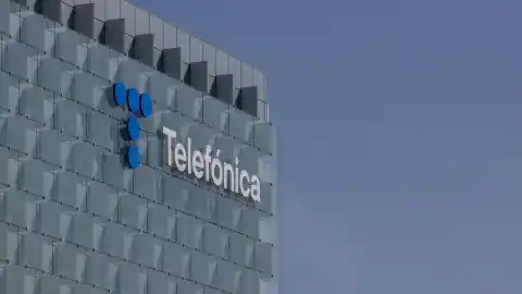 Imagen 1 de Telefónica firma con los sindicatos el ERE, que tendrá un coste de 2.500 millones