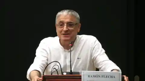 Imagen 1 de La Universidad de Barcelona lleva el ‘caso Flecha’ a Fiscalía por coerción sexual y psicológica, y por conducta sectaria