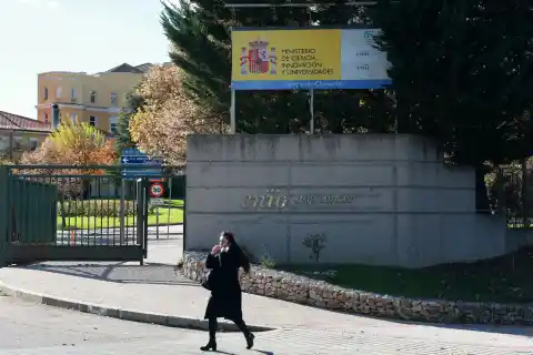 Imagen 1 de La Policía acude a la sede del CNIO para solicitar documentación a petición de Anticorrupción