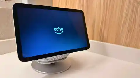 Imagen 1 de Echo Show 8: Amazon pule su pantalla inteligente más vendida, a la espera del gran salto de Alexa