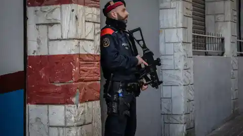 Imagen 1 de Muere una persona tras un tiroteo en Castelldefels a plena luz del día