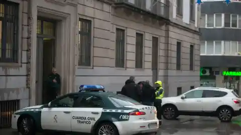 Imagen 1 de Condenado a 21 años de prisión por golpear y violar a su pareja, echándola del piso "vestida con una camiseta"