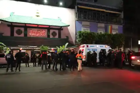 Imagen 1 de Un hotelero de Mazatlán o el jefe de seguridad de Los Chapitos: el misterio detrás de 12 disparos en el corazón de Ciudad de México