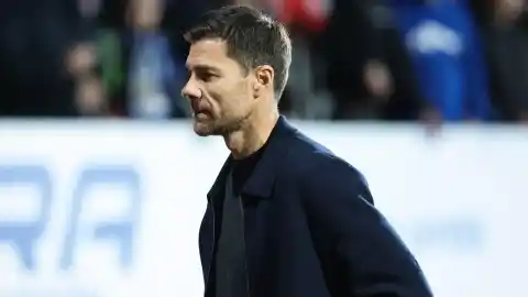 Imagen 1 de Xabi Alonso se ‘come el turrón’... pero sigue muy discutido en el Real Madrid