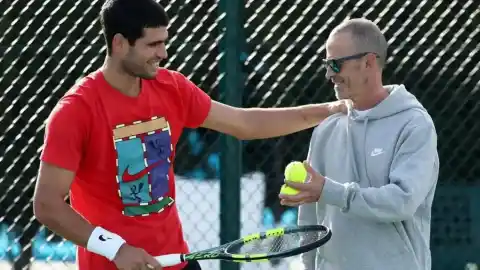 Imagen 1 de Alcaraz comparte una foto muy cómplice con Samu López, su nuevo entrenador, tras romper con Ferrero