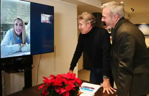 Imagen 1 de Jorge Azcón: “Aragón es distinto”