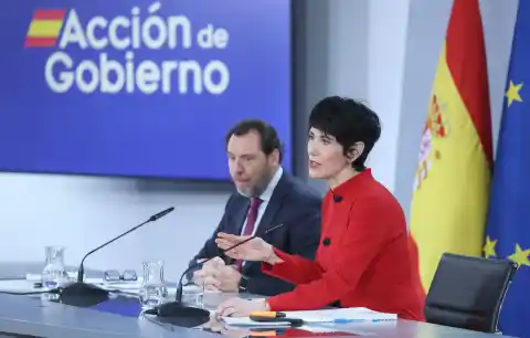 Imagen 1 de El Gobierno prorroga las ayudas al transporte durante todo 2026 y lanza el abono único con un coste total de 1.371 millones