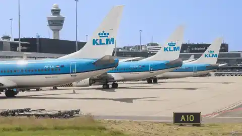 Imagen 1 de Santiago y Oviedo estrenarán rutas aéreas con Ámsterdam el próximo verano