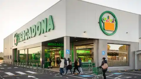 Imagen 1 de Mercadona busca trabajadores en diferentes puntos de España con sueldos de hasta 3.200 euros