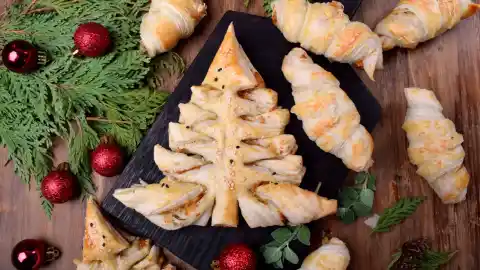 Imagen 1 de Hojaldre de jamón, queso brie y mermelada, una receta dulce y salada para triunfar en Navidades