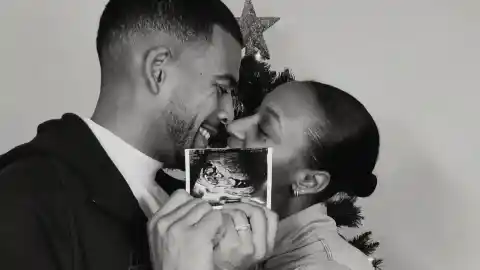 Imagen 1 de Ana Peleteiro anuncia que está embarazada: "El regalo más grande y especial para despedir este 2025"