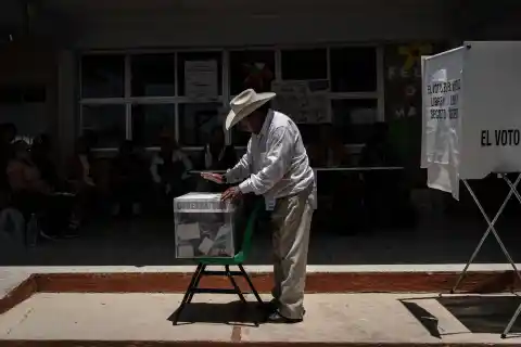 Imagen 1 de Morena calienta los tiempos electorales y planea adelantar una campaña permanente con los 17 candidatos para 2027