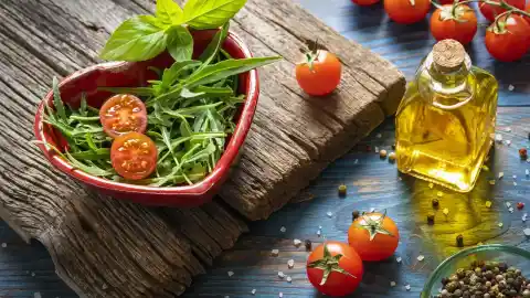 Imagen 1 de El secreto de la mujer más longeva de España, 112 años y un hijo de 93: "En las comidas toma..."