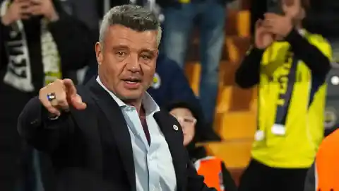 Imagen 1 de Detenido el presidente del Fenerbahçe por supuesto consumo de drogas