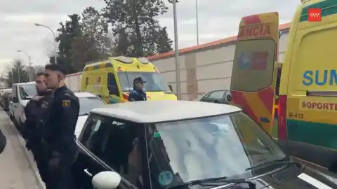 Imagen 1 de Detenido por retener a su madre en Madrid tras ser reducido con dos disparos