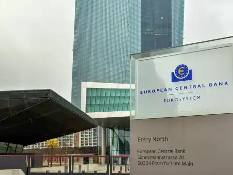 Imagen 1 de Eurobonos gracias a ley de la gravedad