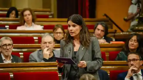 Imagen 1 de Junts tacha de “conformista” el balance de Illa del 2025 y le acusa de hacer propaganda