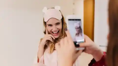 Imagen 1 de Estos son los consejos virales que pueden arruinar tu piel si eres joven