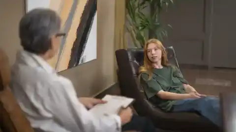 Imagen 1 de ¿Por qué ahora todo el mundo va al psicólogo? 3 expertos responden (y no lo que te imaginas)