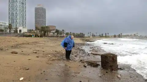Imagen 1 de El temporal se aleja de Catalunya, aunque se mantienen activadas las alertas por aludes e inundaciones