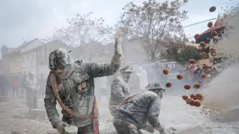 Imagen 1 de Escenas del mundo bajo el mismo cielo