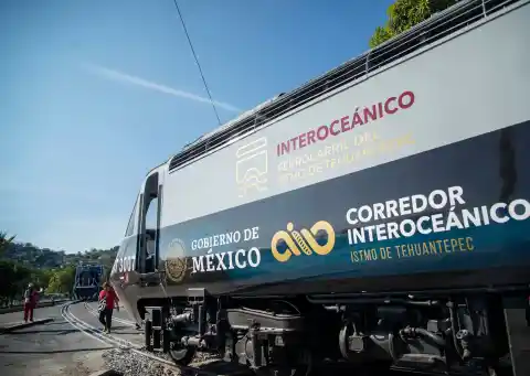 Imagen 1 de El Tren Interoceánico descarrila en Oaxaca con más de 200 pasajeros a bordo