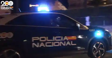 Imagen 1 de Detenida una mujer como presunta responsable del asesinato de un hombre acuchillado en la pierna el viernes en Madrid