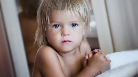 Imagen 1 de ¿A qué edad podemos saber el color definitivo de ojos de un recién nacido?