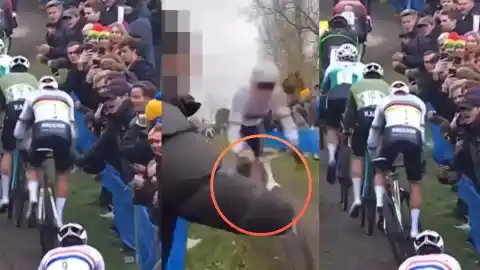 Imagen 1 de Un aficionado ataca a Van der Poel: intenta tirarle de la bicicleta en plena carrera golpeando su manillar