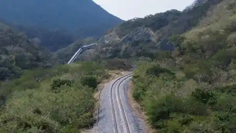 Imagen 1 de El descarrilamiento del Tren Interoceánico alimenta las críticas de la oposición y señalamientos contra el proyecto