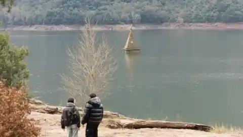 Imagen 1 de Las últimas lluvias consolidan el radical cambio de imagen de Sau