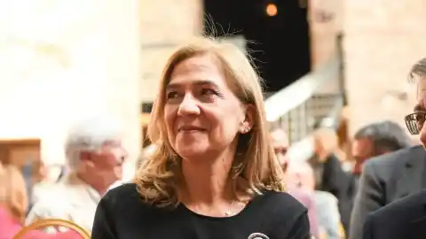 Imagen 1 de Así es el piso que ha reformado la infanta Cristina en Barcelona: 305 metros, muebles lacados, tres suites...