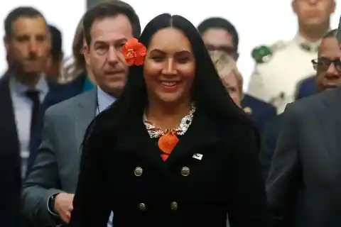 Imagen 1 de La embajadora de Chile en Nueva Zelanda tensiona la política tras llamar a la autodeterminación de Rapa Nui