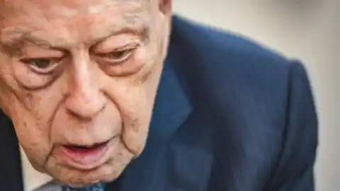 Imagen 1 de El tribunal acuerda seguir adelante con el juicio a Pujol pese a que los médicos creen que no está en condiciones