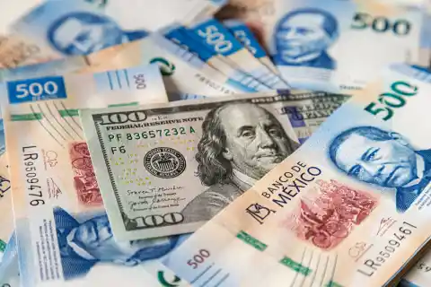 Imagen 1 de El peso mexicano reta la incertidumbre y pronostica un nuevo periodo de estabilidad para el próximo año