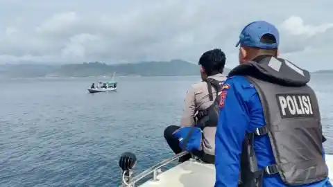 Imagen 1 de Indonesia retoma la búsqueda de los tres valencianos desaparecidos tras un naufragio