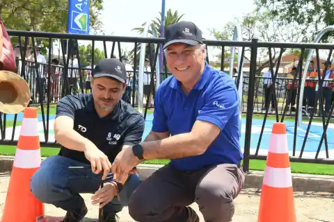 Imagen 1 de Aguas Andinas habilita 46 plazas de agua en 21 comunas de la Región Metropolitana para enfrentar altas temperaturas del verano