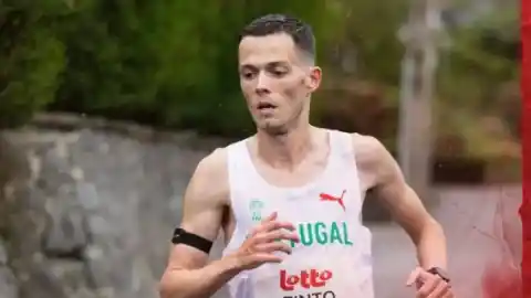 Imagen 1 de José Carlos Pinto se lleva la Cursa dels Nassos de Barcelona, pero sin récord de Europa