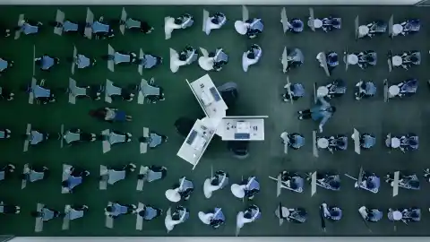 Imagen 1 de De ‘Severance’ a ‘Pluribus’: el sinsentido de la arquitectura sin humanos